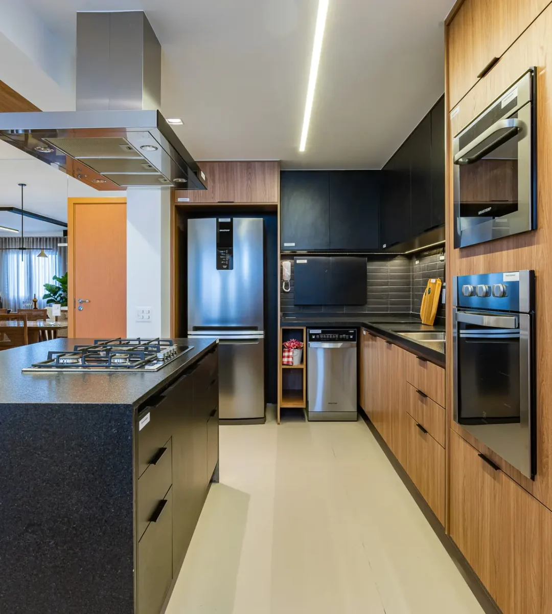 2021_06_24-R_27_N_Square-1577